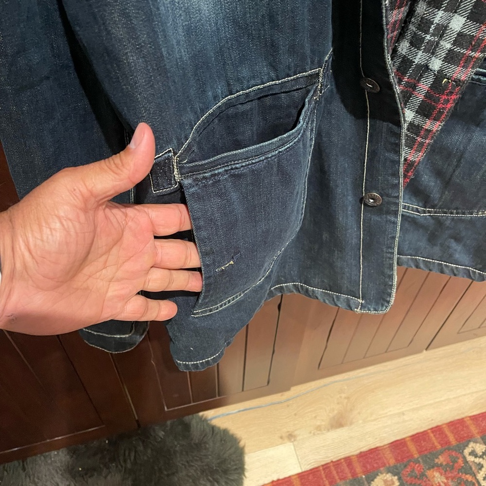 Jacket - Picture 4 of 8